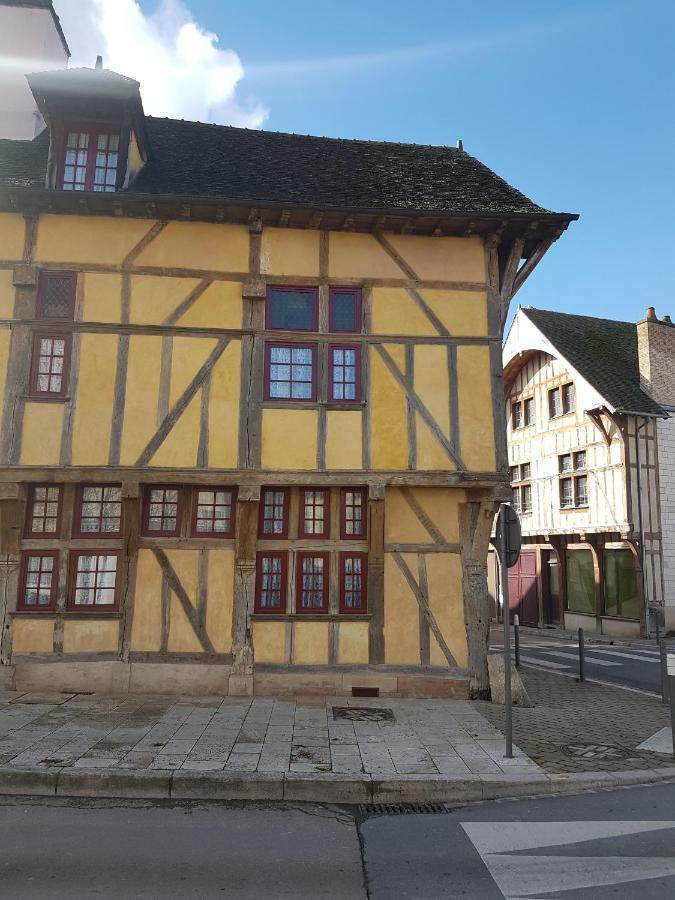 Appartement Du Vieux Troyes Exterior foto