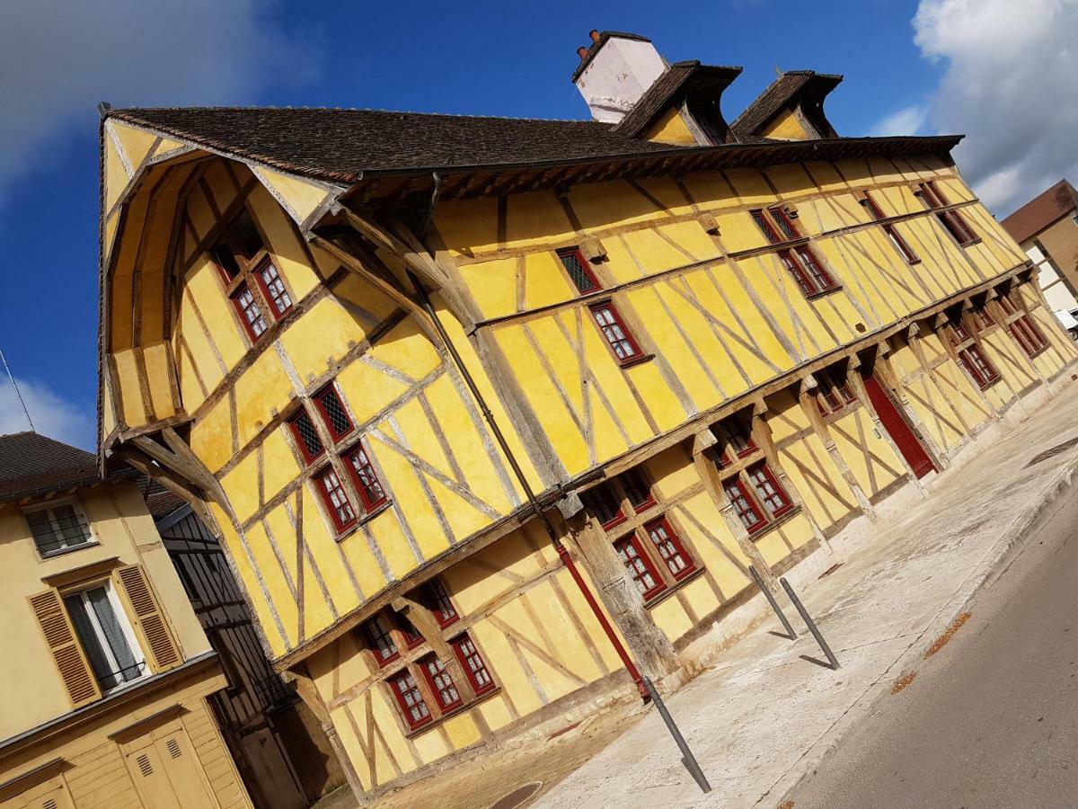 Appartement Du Vieux Troyes Exterior foto